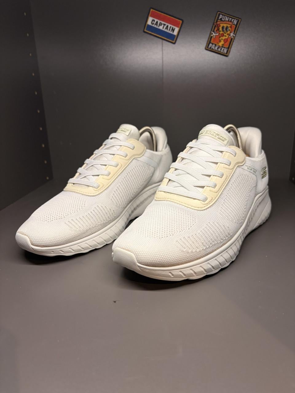 Skecher wit maat 38