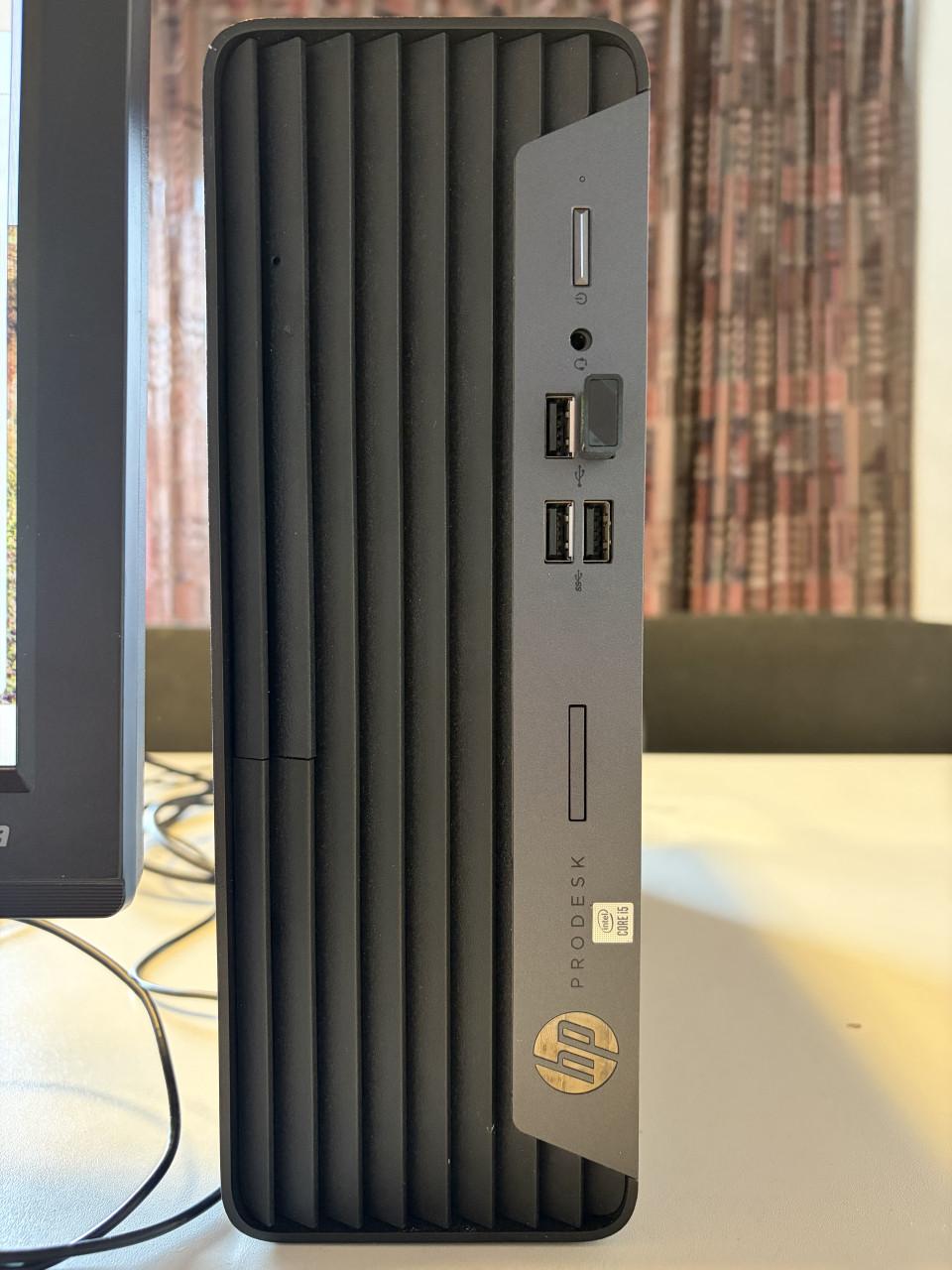 Complete HP ProDesk 400 G7 SFF i5-10500 8Gb 256Gb+1Tb Win11 24" 195€