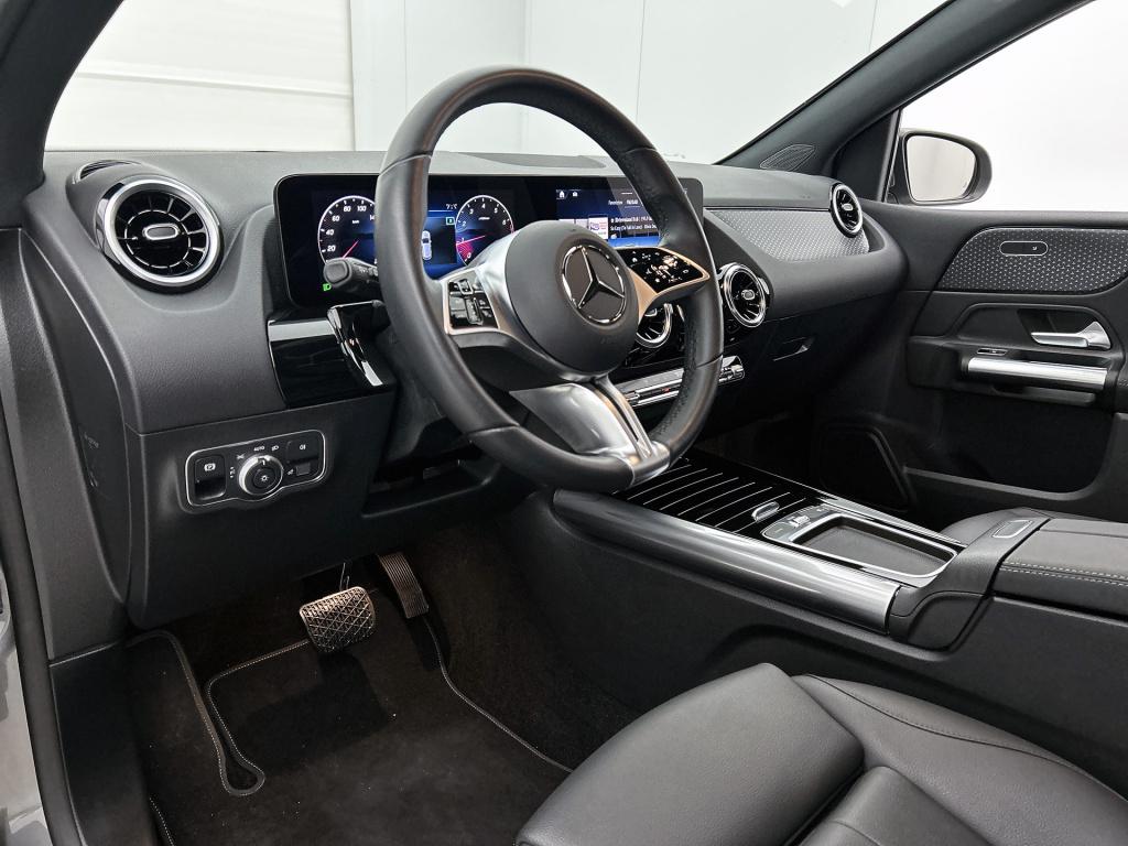 Mercedes-Benz B-Klasse 180 business line | elektrisch bedienbare achterklep