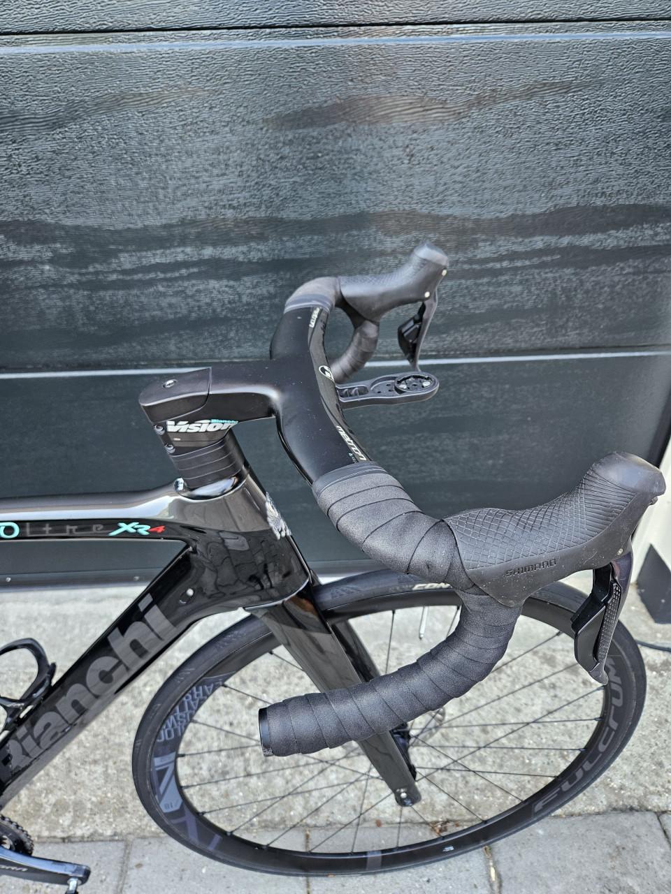 Bianchi Oltre XR4 Disc – Maat 53 – Shimano Ultegra Di2 – Prachtige staat!
