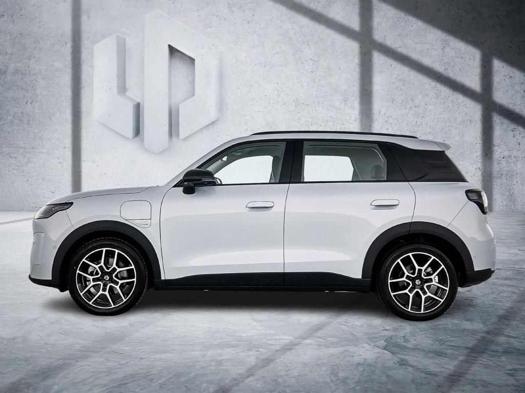 Leapmotor B03x promax design 53 kwh  voorraad | galaxy silver | 382 km wltp