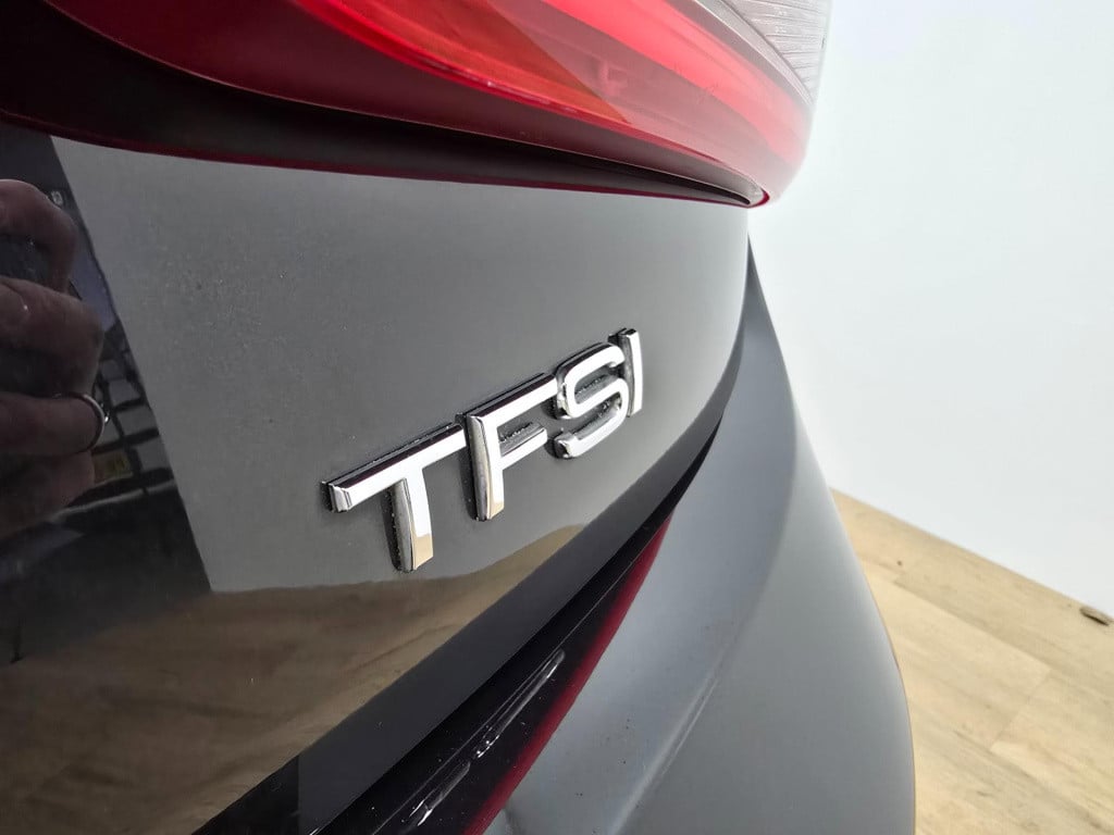 Audi A1 Sportback occasion 1.2 tfsi admired s line black edition | unieke l