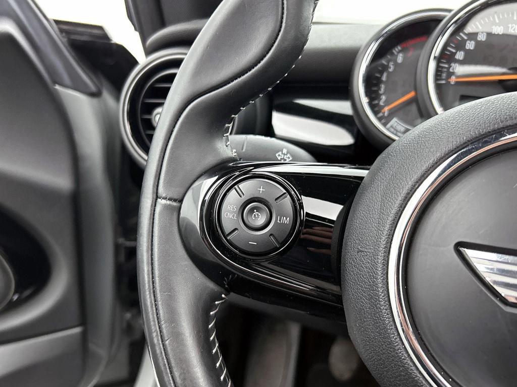 Mini Cooper mini 1.5 marylebone | panorama dak | climate control | bluetoot