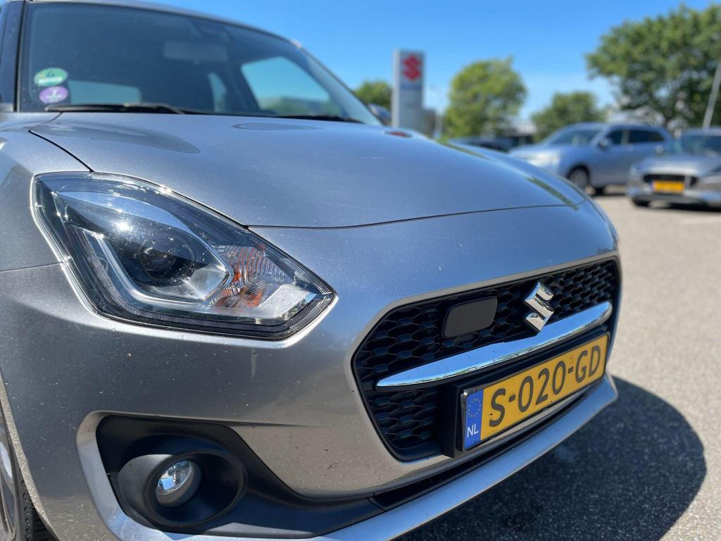 Suzuki Swift 1.2 style smart hybrid