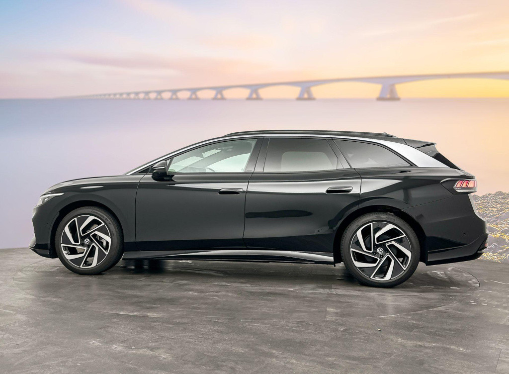 Volkswagen Id.7 tourer pro business 77 kwh accu. 210 kw / 286 pk variant