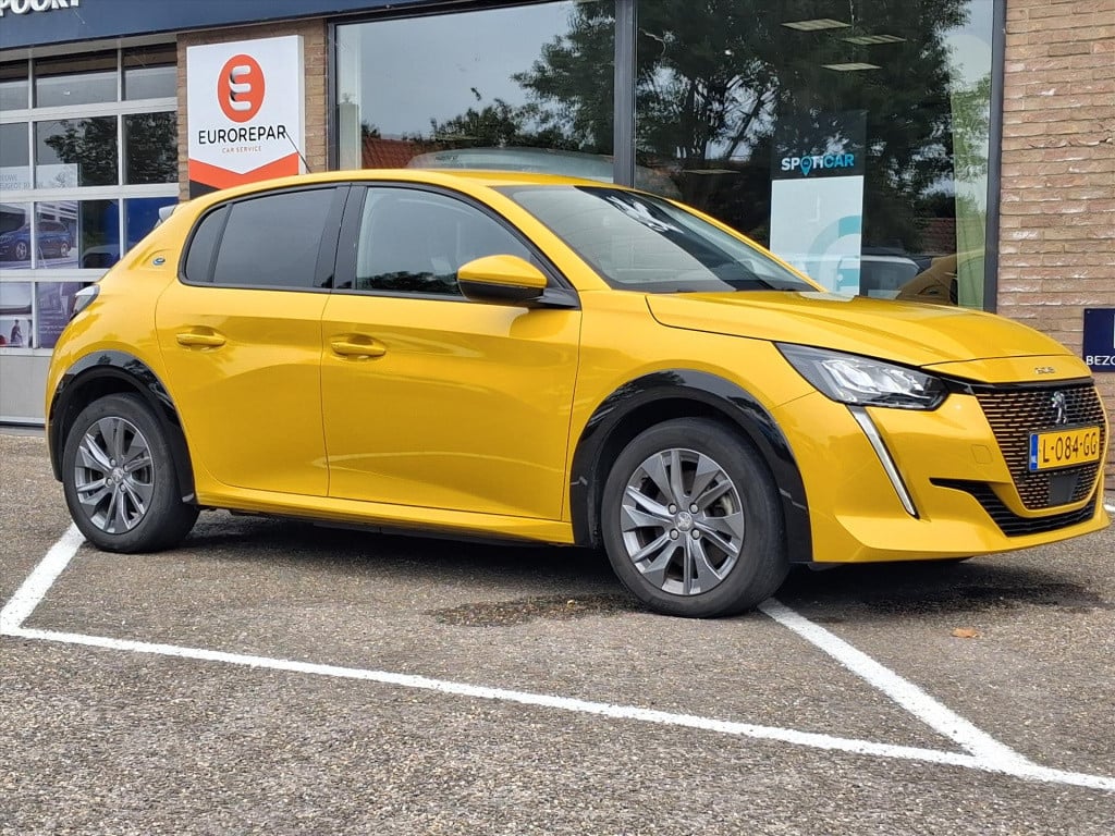Peugeot 208 ev 50kwh 136pk 3-fase allure pack navigatie | apple carplay & a