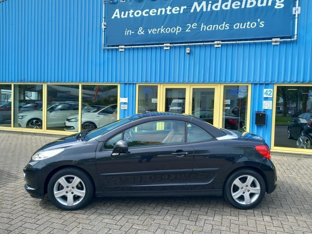 Peugeot 207 1.6 VTI Sublime cabrio BJ;2007 airco-leer 137.000km i.z.g.st