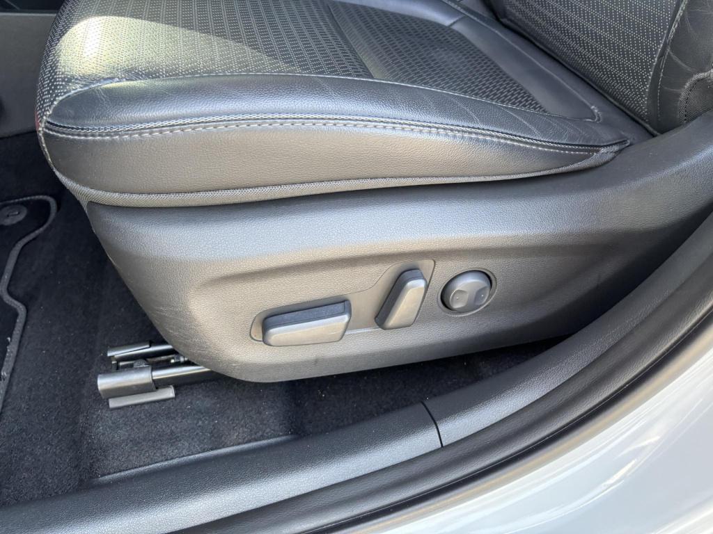 Hyundai Kona ev premium 64 kwh