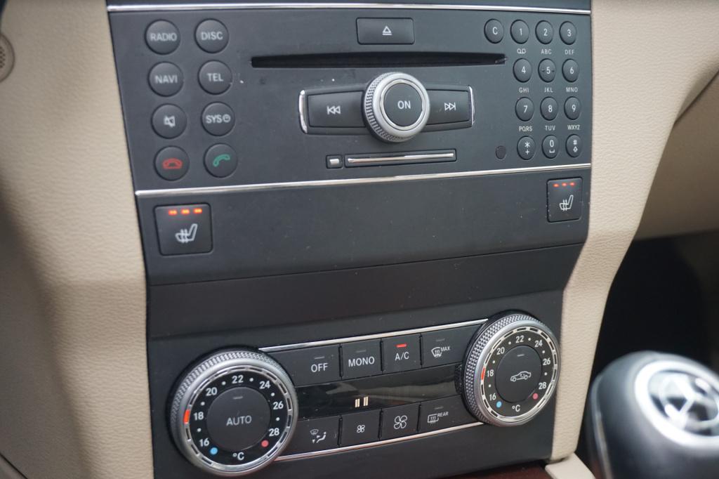 Mercedes-Benz Glk 350 4-matic automaat - pano / climate / navi / cruise / c