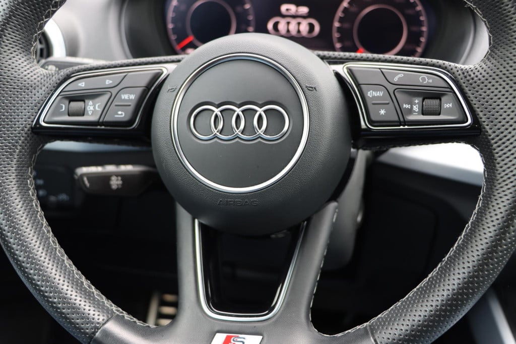 Audi Q2 35 tfsi s edition 150pk s-tronic