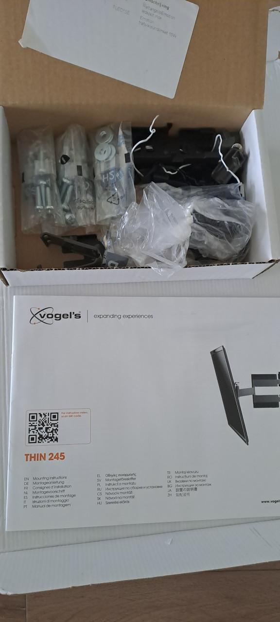 Vogel's UltraThin turn TV beugel