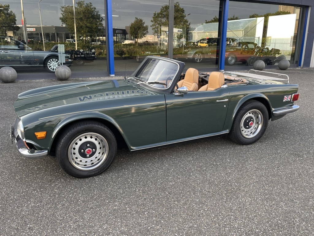 Triumph TR6 soft top