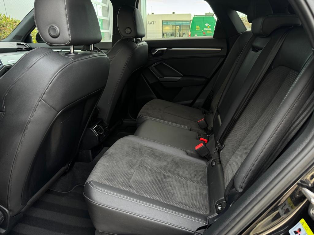 Audi Q3 sportback 45 tfsi quattro s-line * pano * black pack * trekhaak