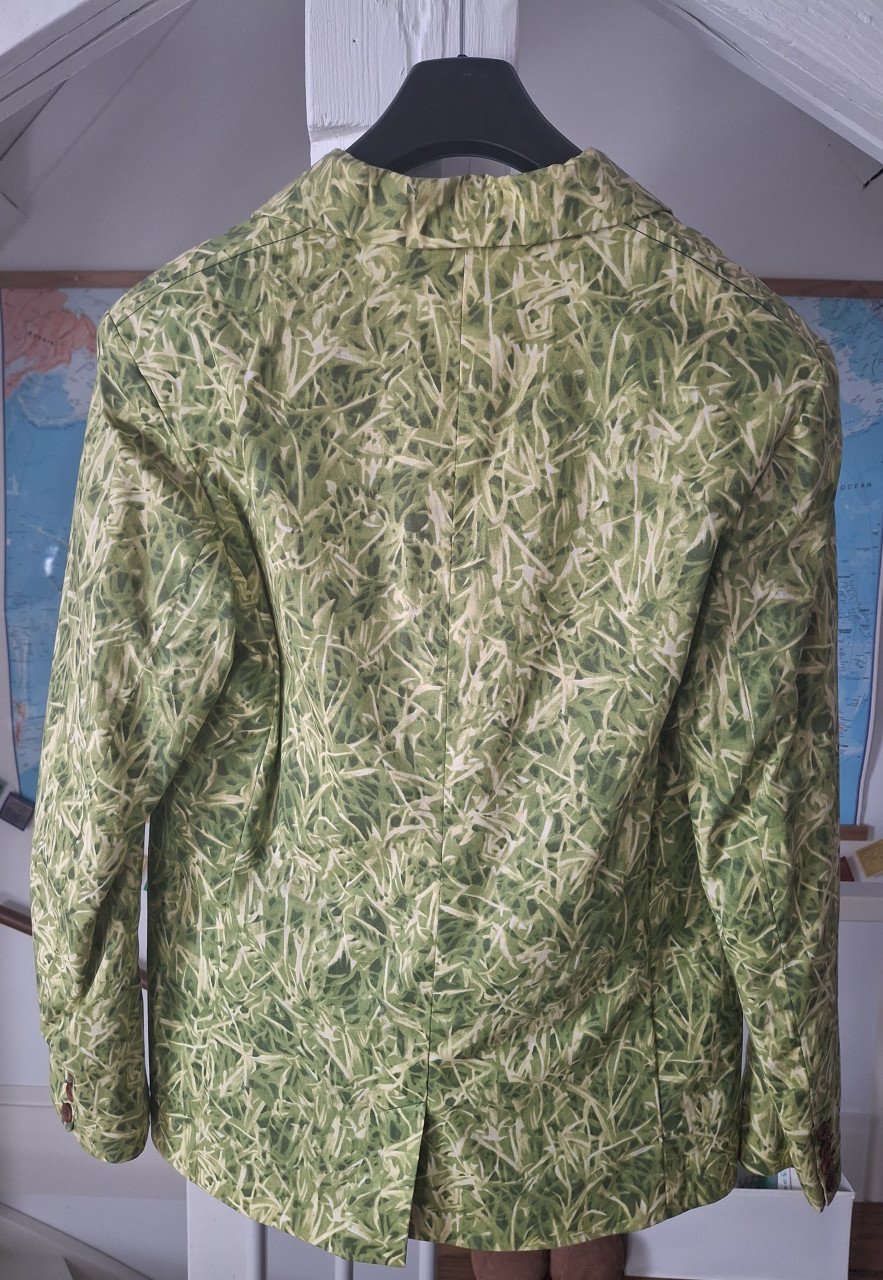 2 prachtige Colbert met gras motief+slang motief