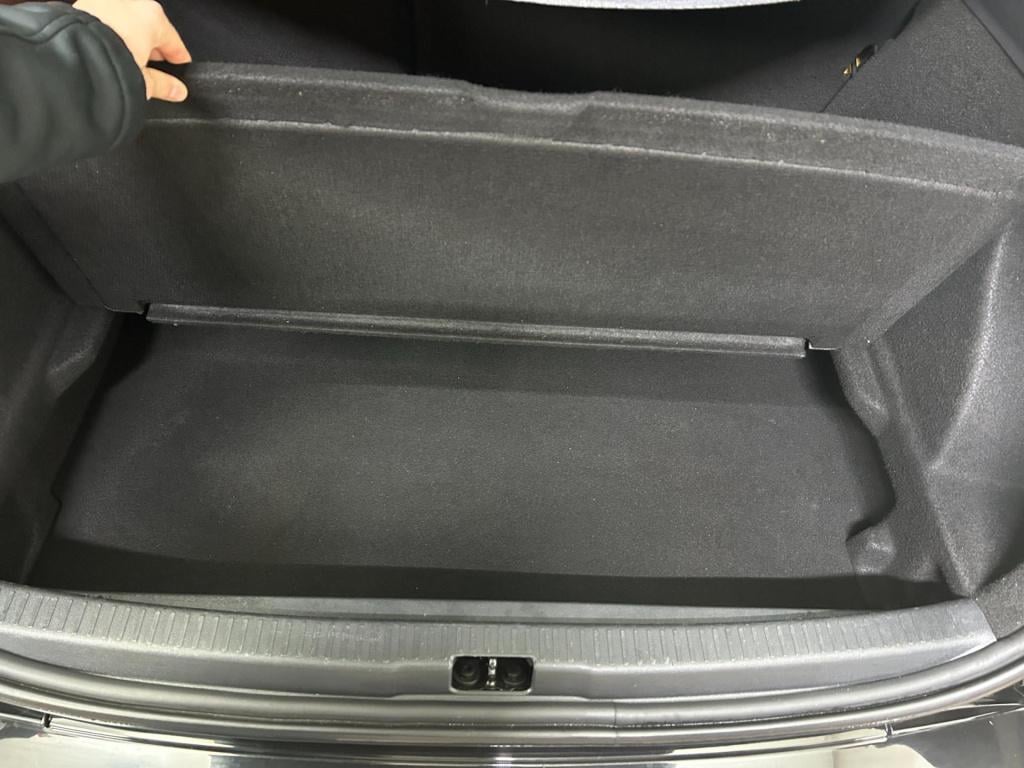 Renault Clio estate occasion 0.9 tce limited | zwart | airco | tweedehands 