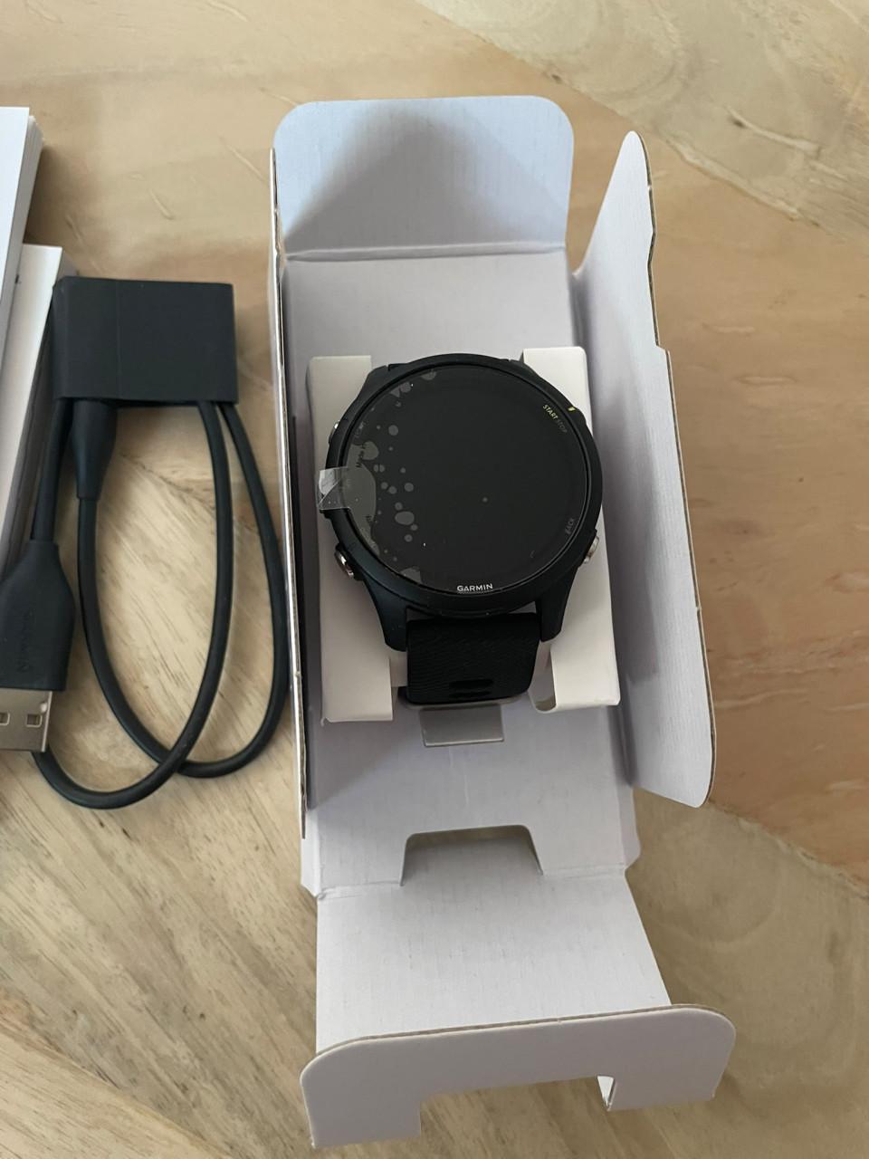 Garmin Forerunner 255 music