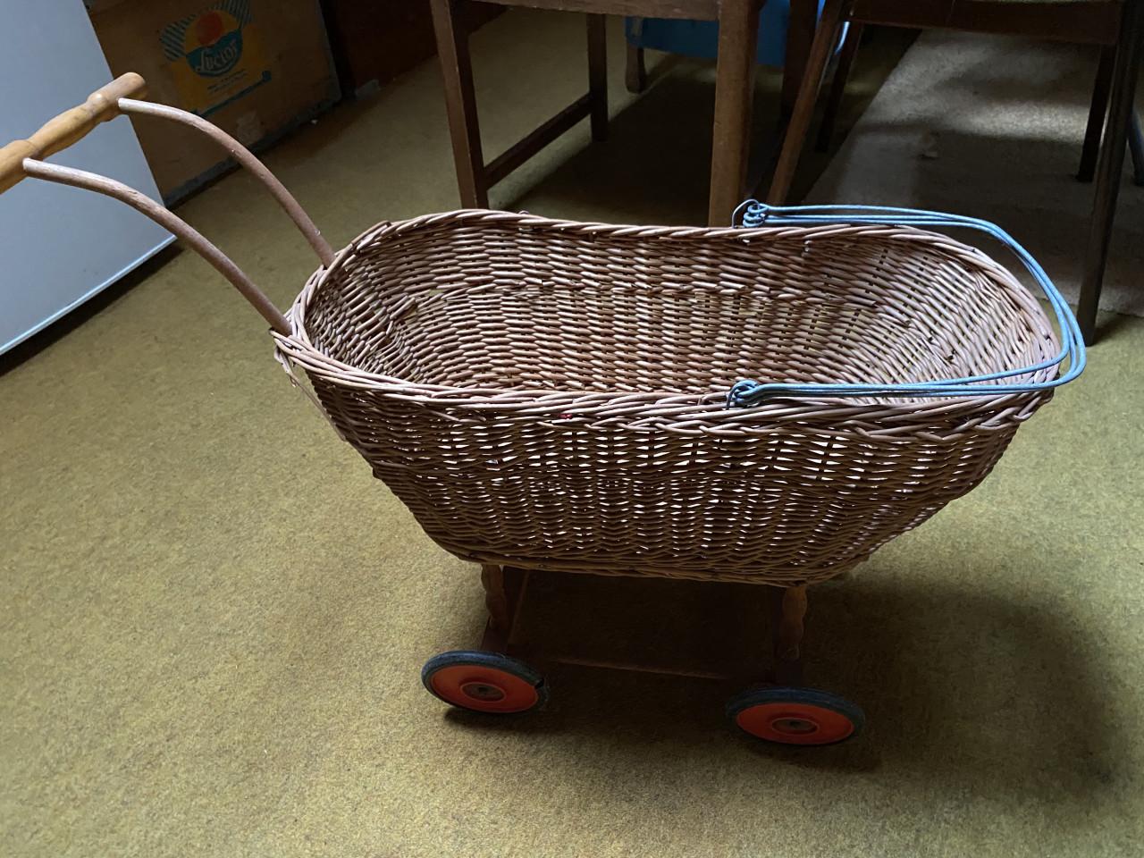 Vintage kinderwagen