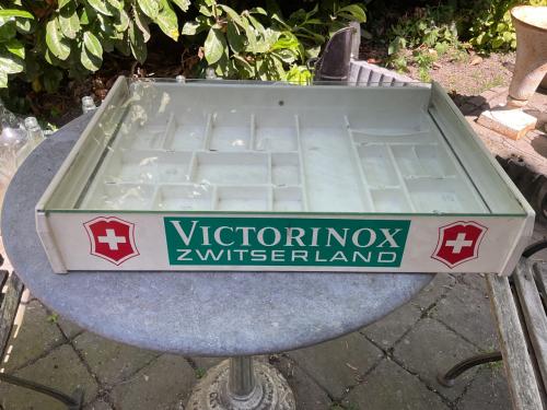 Winkel display kast Victorinox