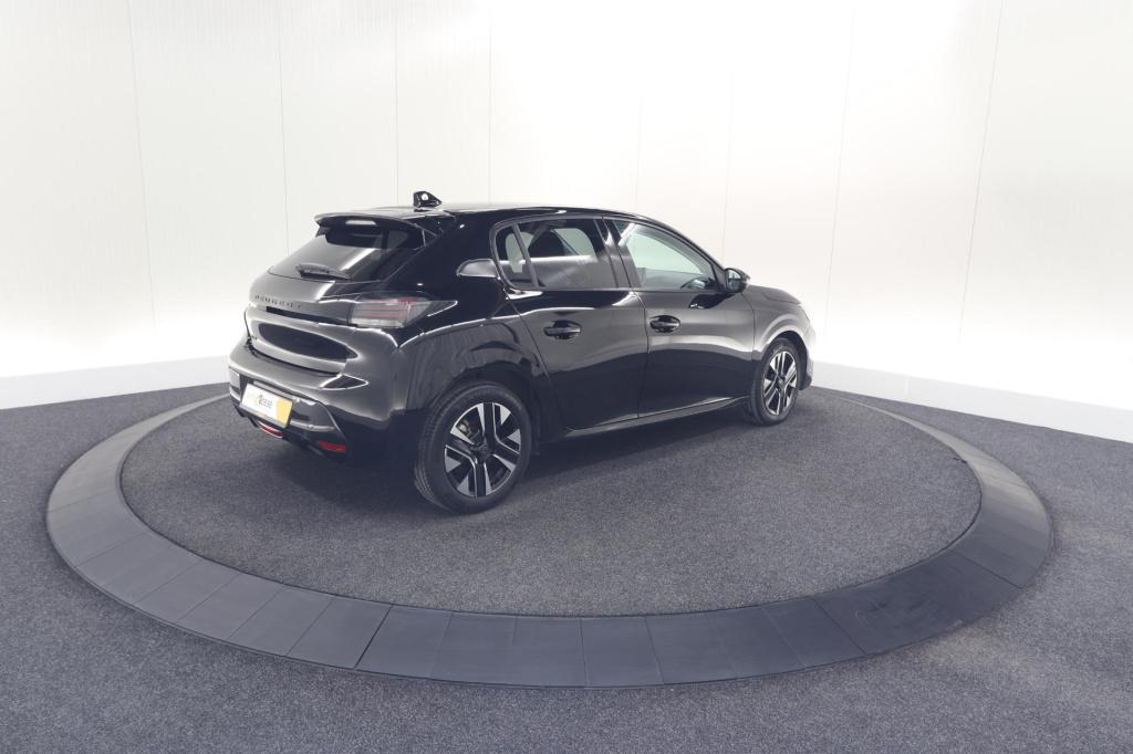 Peugeot 208 puretech 100 allure | parkeersensoren | navigatie | apple carpl