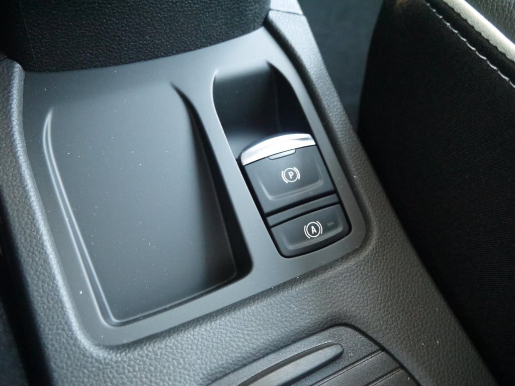 Mitsubishi Colt 1.6 hev intense+