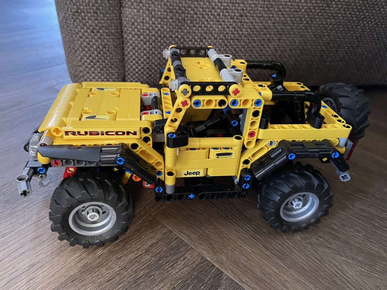 Lego Technic: Jeep 42122