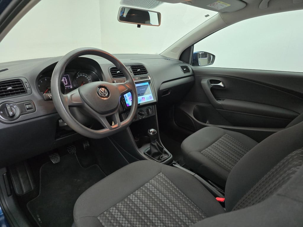 Volkswagen Polo occasion 1.2 tsi met parkeercamera en carplay radio | tweed