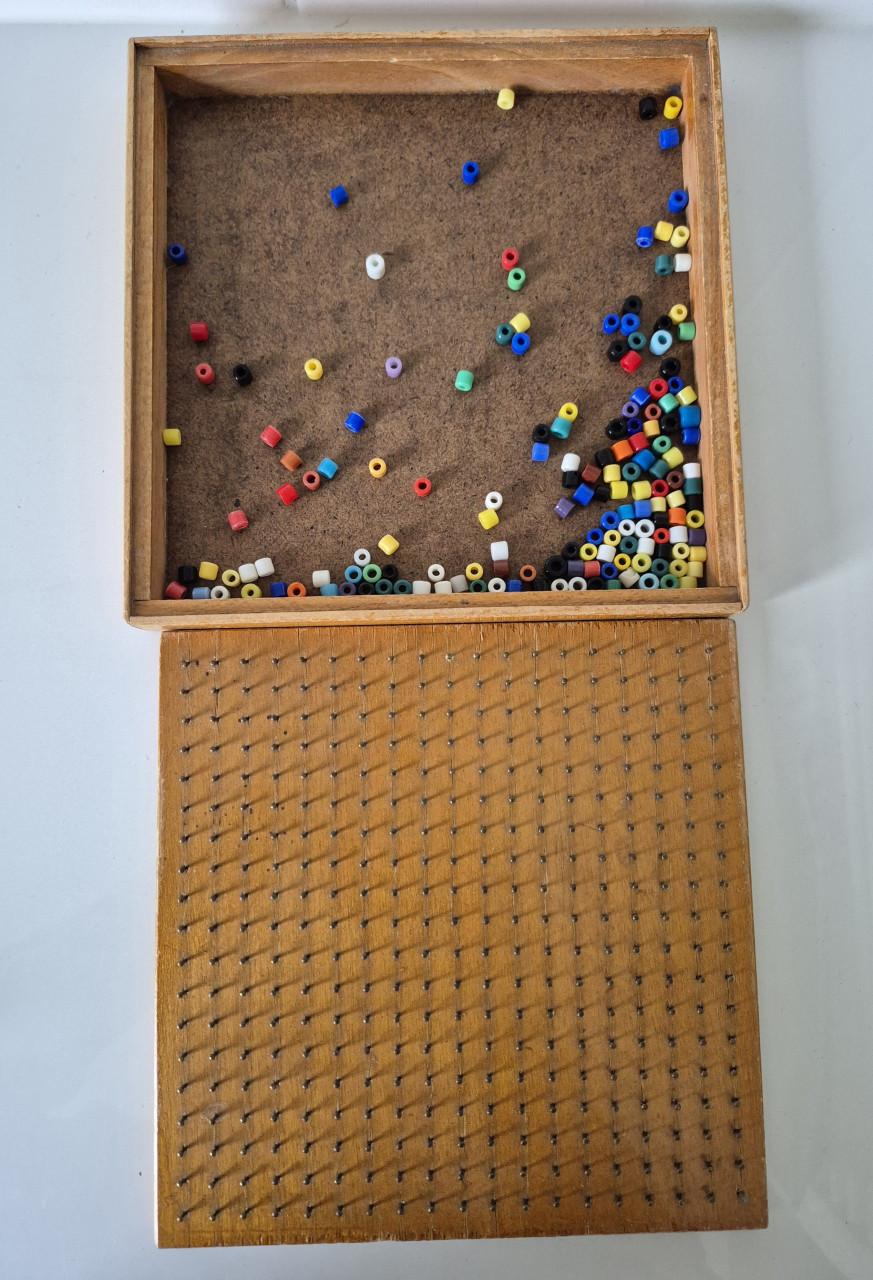 Vintage kralenplank: jaren 50/60