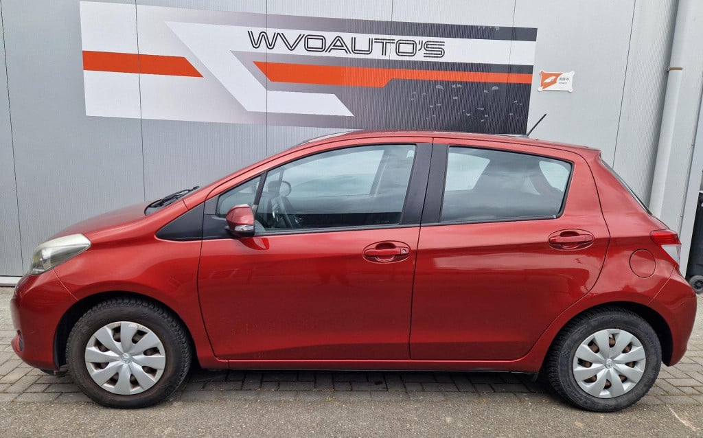 Toyota Yaris 1.0 vvt-i aspiration