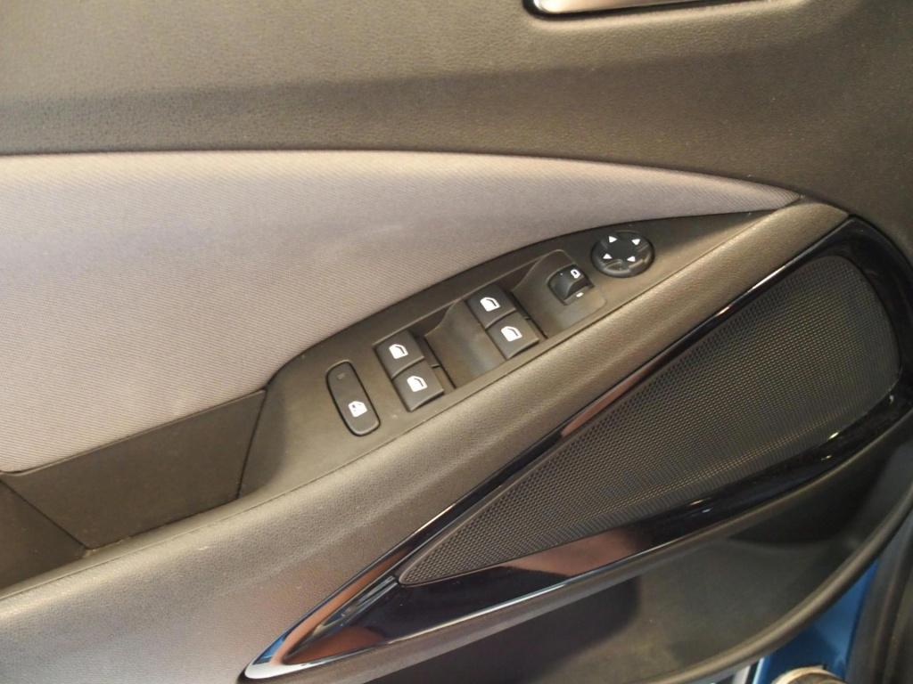 Opel Crossland X 1.2 120 jaar edition app conn. nl auto, stoel+ stuurverwar