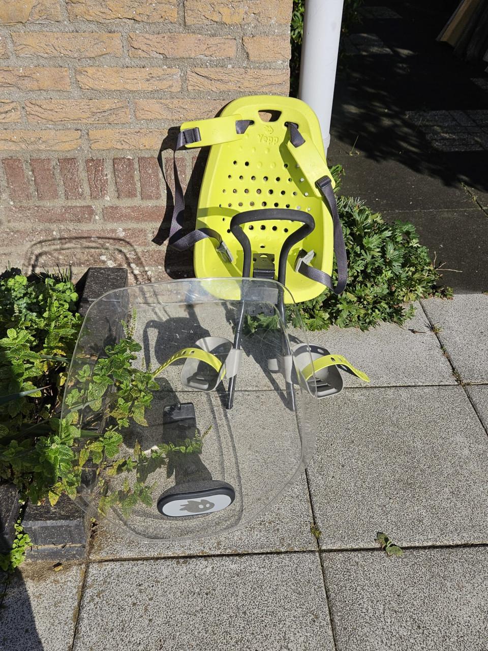 Fietsstoel thule incl. Windscherm