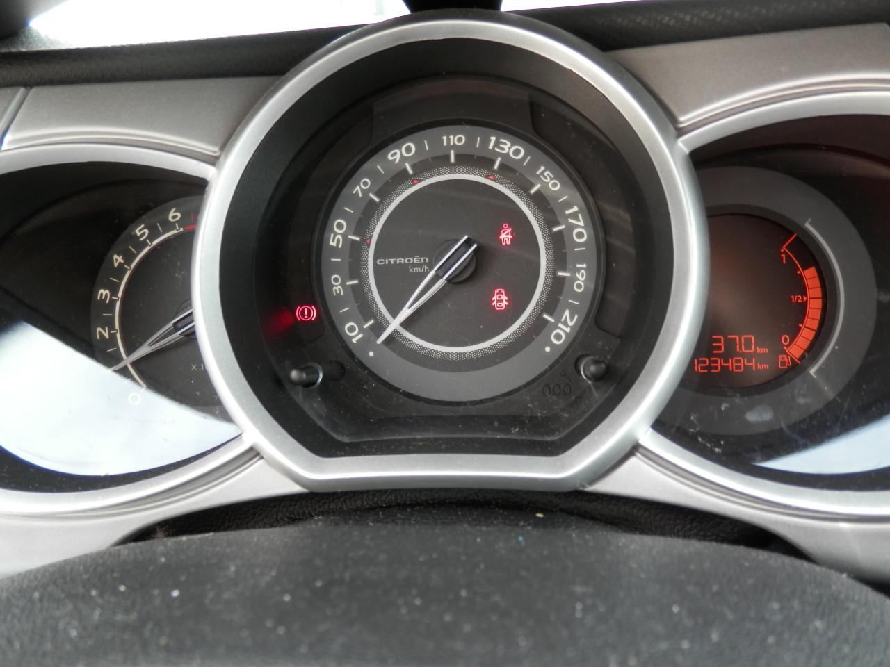 Auto Garant Biedt Aan: Citroen C3 1.4 Ligne Business