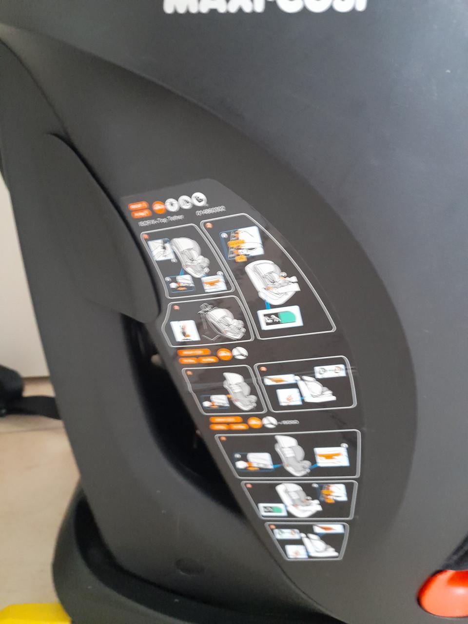 De Maxi-Cosi Titan  9 /36 kg met isofix (in goede nette staat )