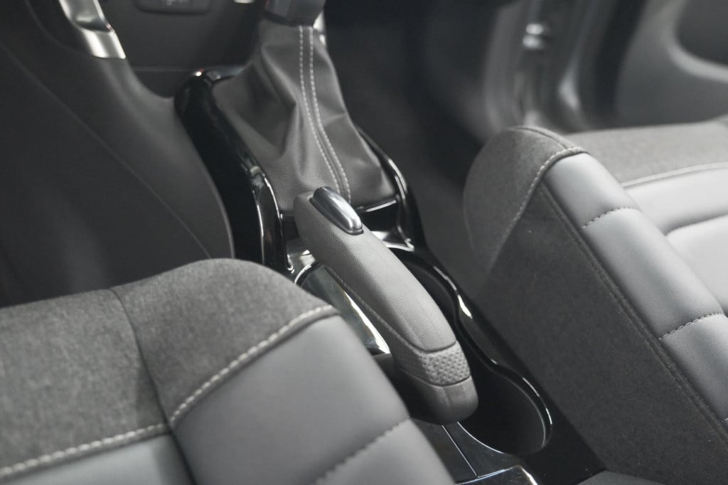 Citroen C3 Aircross puretech 130 eat6 shine | camera | navigatie | parkeers
