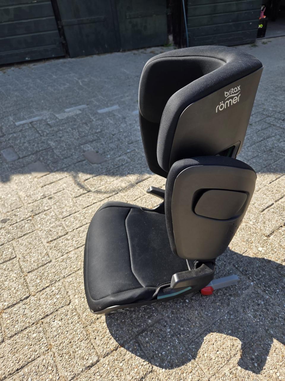 Britax Römer Kidfix M I-size autostoeltje