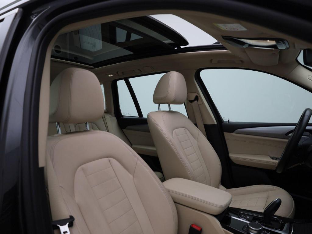 BMW X3 xdrive30e high executive | automaat | panorama dak | climate control