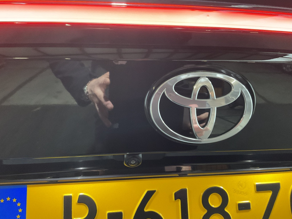 Toyota Bz4x premium 4wd 71 kwh 3 fase