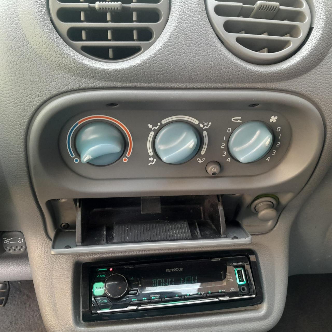 Renault Twingo 1.2 8V.