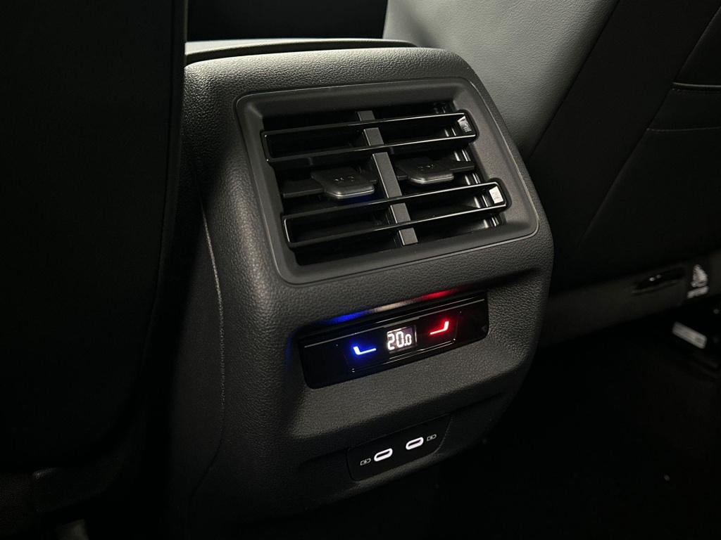 Volkswagen Tiguan life edition 1.5 ehybrid 150 kw / 204 pk 1.5 ehybrid 150 