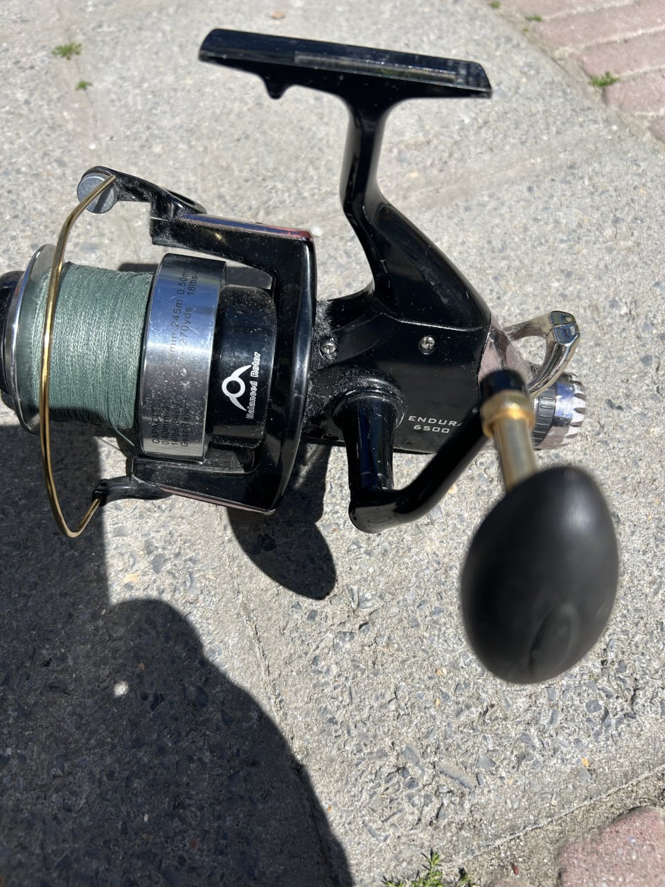 Te koop endura 6500 grote beetrun molen voor karper vissen  in goede staat