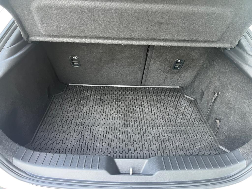 Mazda 3 2.0 e-skyactiv-x m hybrid 180 luxury|bose|aero pack|rijklaar