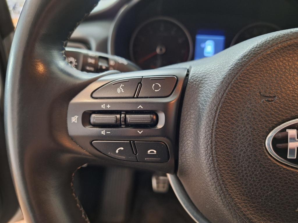 Kia Rio 1.2 cvvt executiveline | key-less | climate control