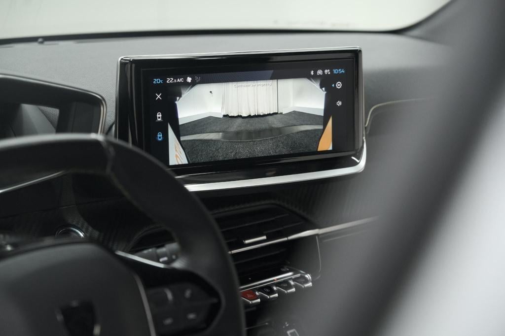 Peugeot 208 puretech 100 gt dark edition | camera | navigatie | apple carpl