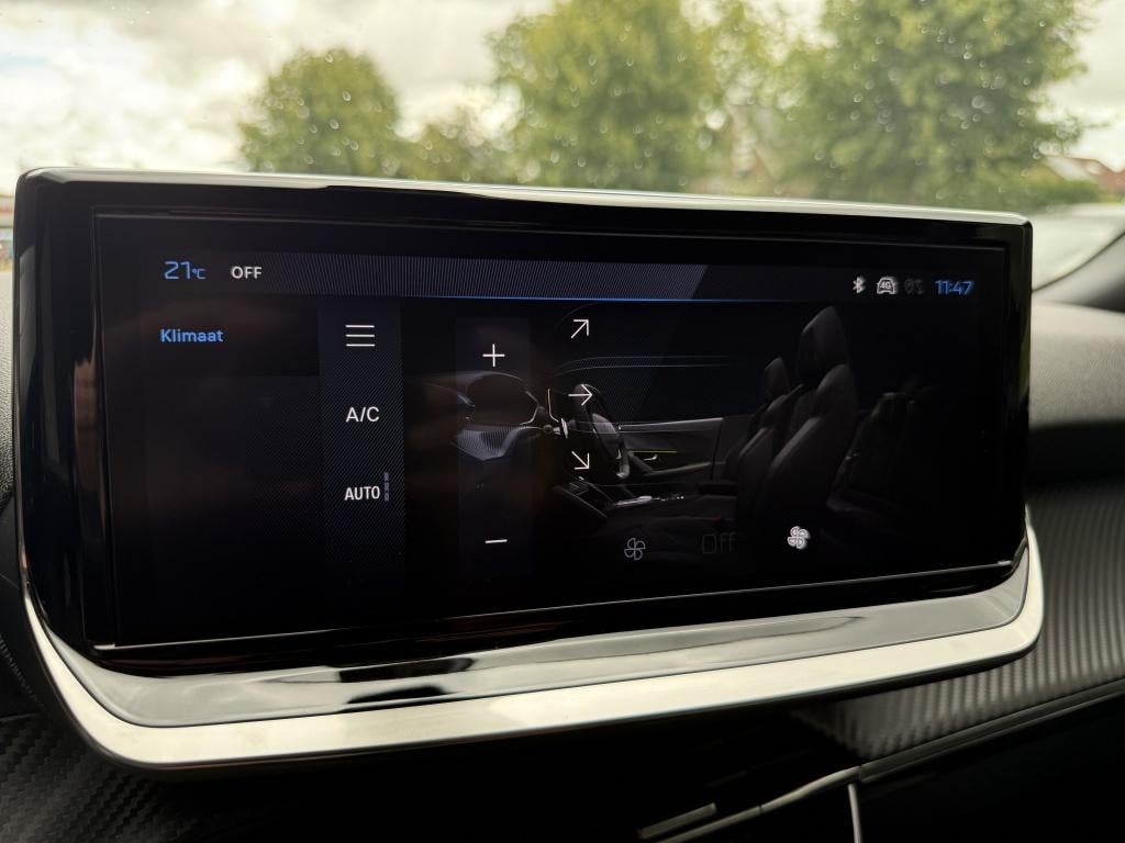 Peugeot 2008 1.2 puretech allure