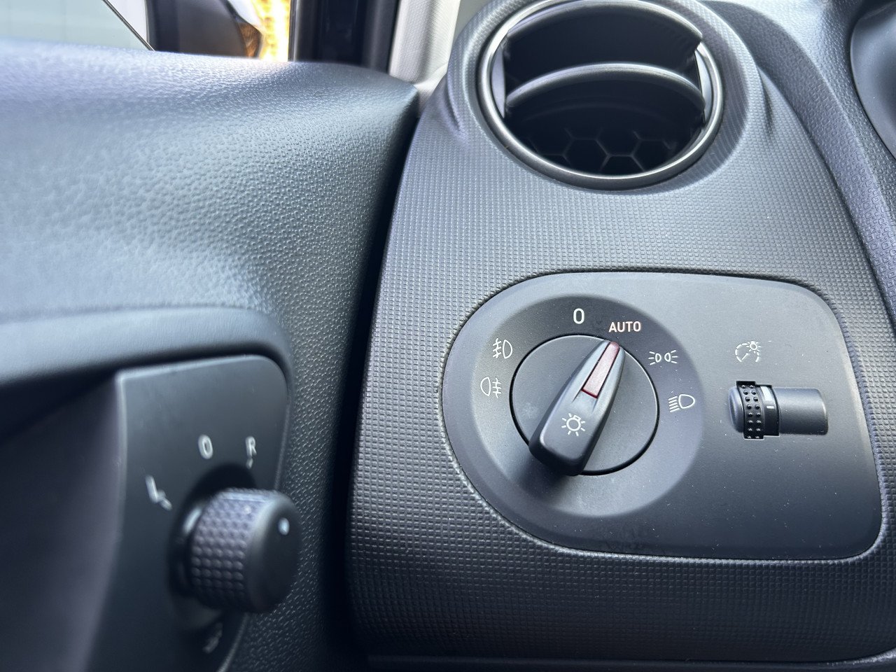 Seat Ibiza 1.2 TSI FR/CRUISE CONTR/APK/AIRCO/XENON