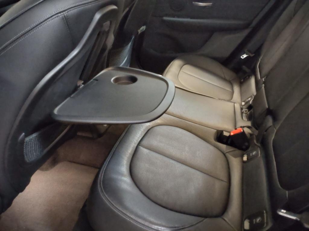 BMW 2-serie active tourer 220d executive | automaat | pano dak