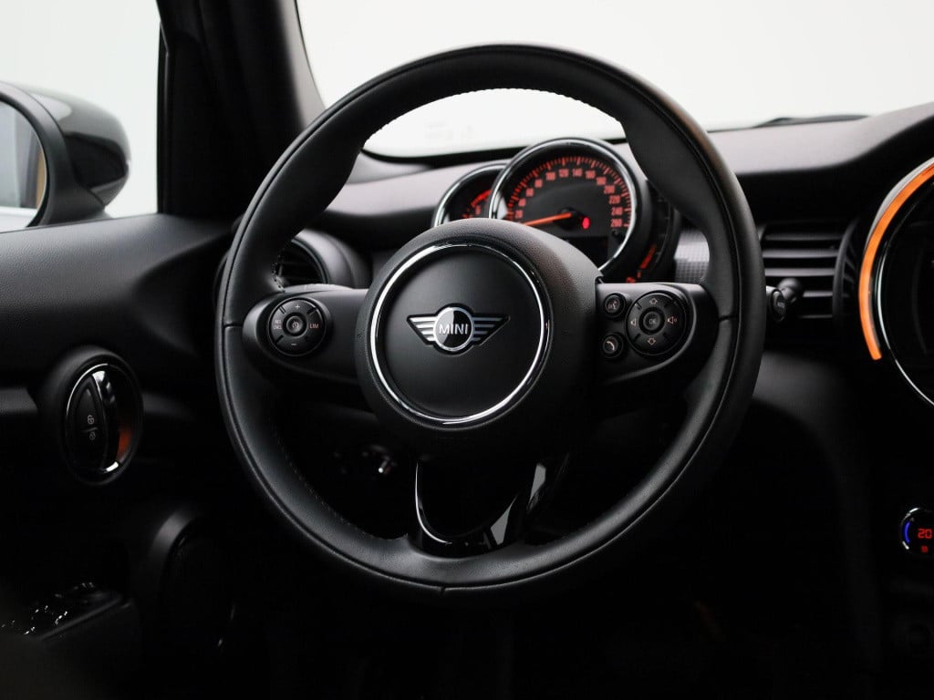 Mini Cooper mini 1.5 pepper | automaat | lage km stand | apple carplay / an
