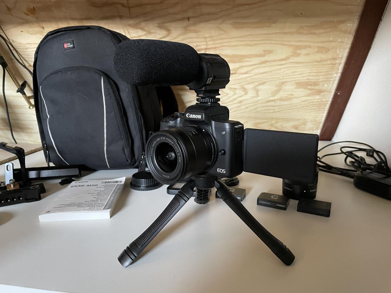 Canon EOS M50 Met Vele Extra's