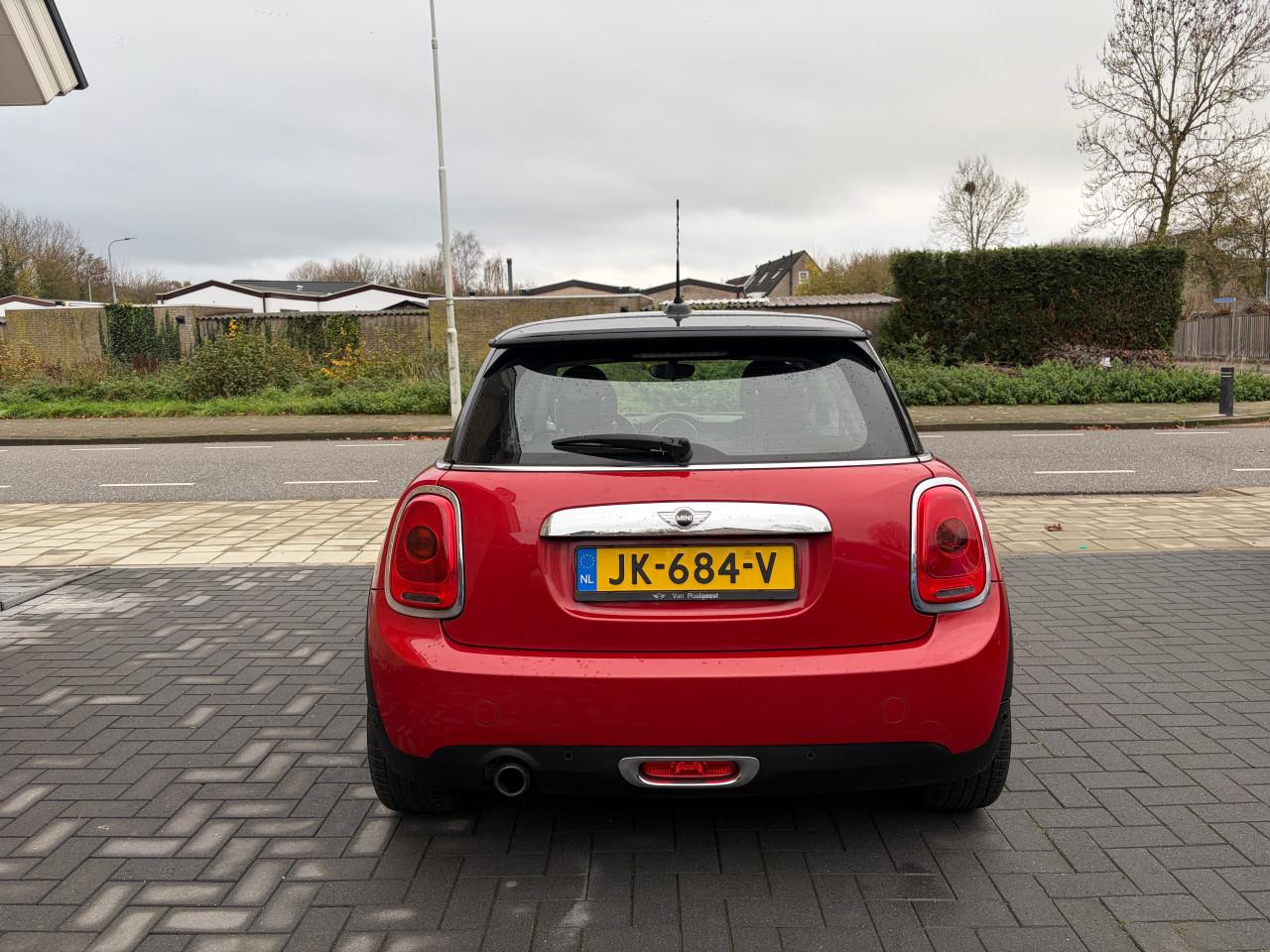 Mini Cooper One 1.2 2016 Airco Navigatie PDC