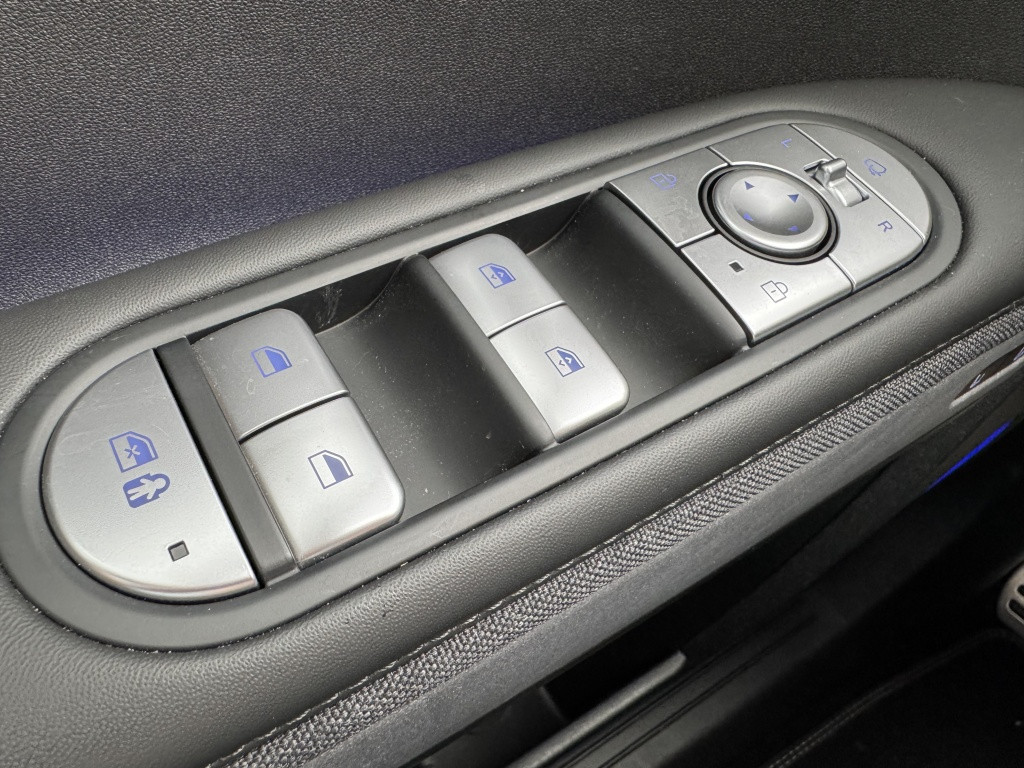 Hyundai Ioniq 5 lounge awd 77.4 kwh | digitale buiten spiegels | lage km-st