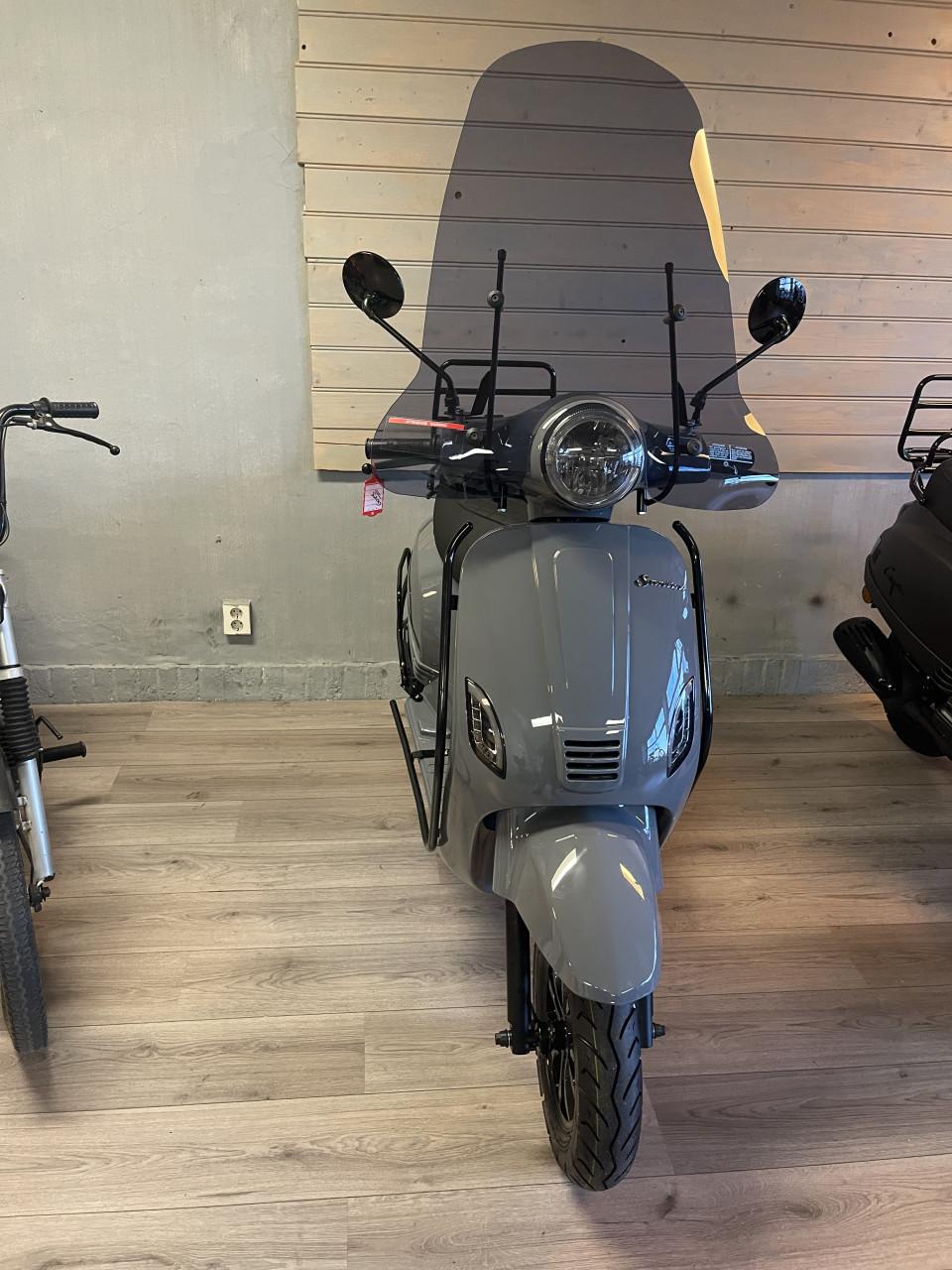 Scooterpromo Goes | Grote voorraad nieuwe scooters!